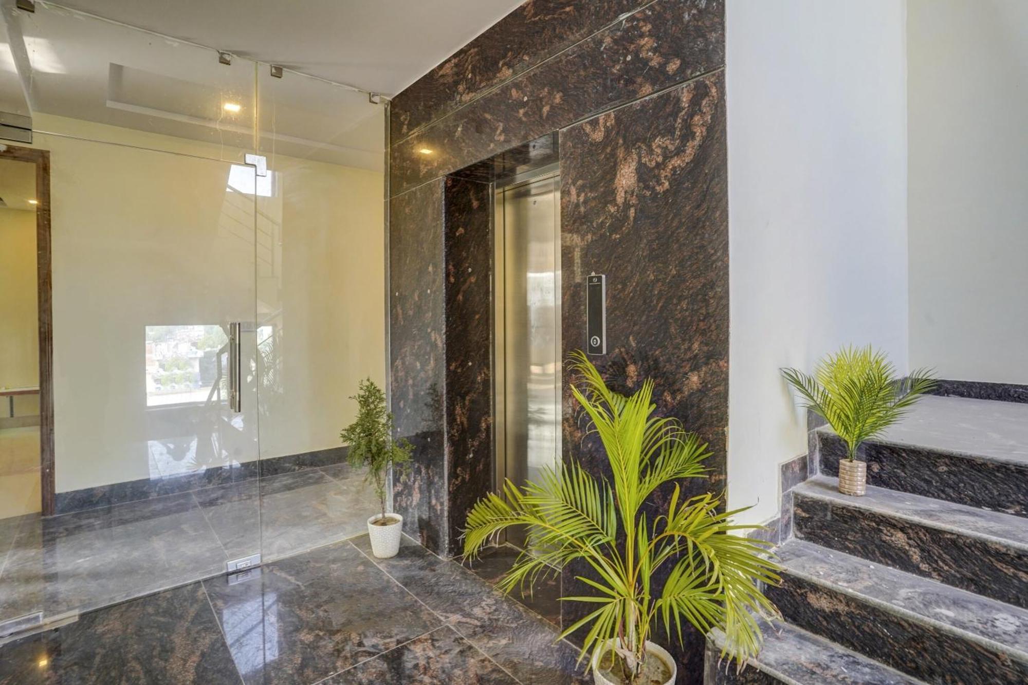 OYO Townhouse 83397 Jagatpura&Pratapnagar Hotel Siroli Bagian luar foto